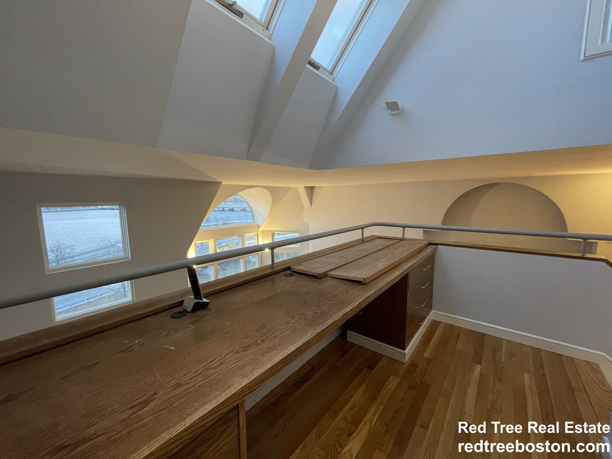 2 bed, 2.5 bath apartment for rent at 27 Bay State Rd Unit PH5F, Fenway — photo 22 of 47