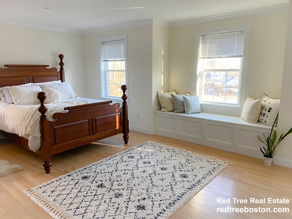 2 bed, 2.5 bath apartment for rent at 122 Mutton Ln Unit 3, Weymouth — photo 4 of 16