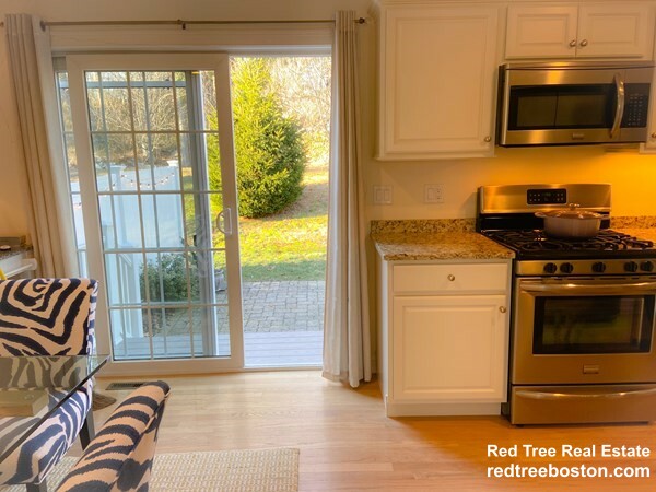 2 bed, 2.5 bath apartment for rent at 122 Mutton Ln Unit 3, Weymouth — photo 14 of 16