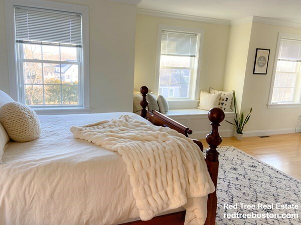 2 bed, 2.5 bath apartment for rent at 122 Mutton Ln Unit 3, Weymouth — photo 5 of 16