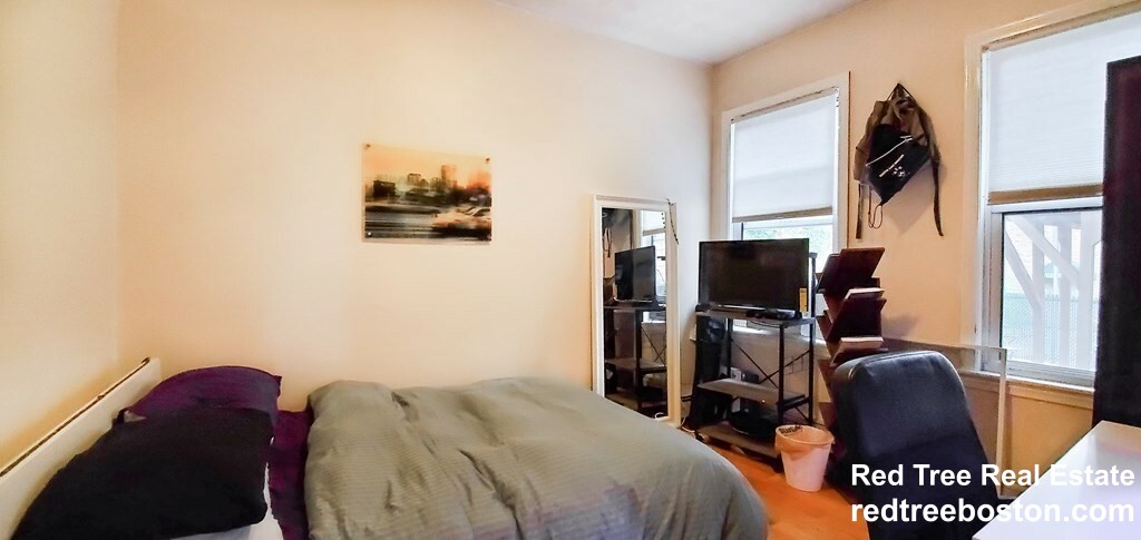 3 bed, 2 bath apartment for rent at 469 Windsor St Unit 1, East Cambridge — photo 34 of 39