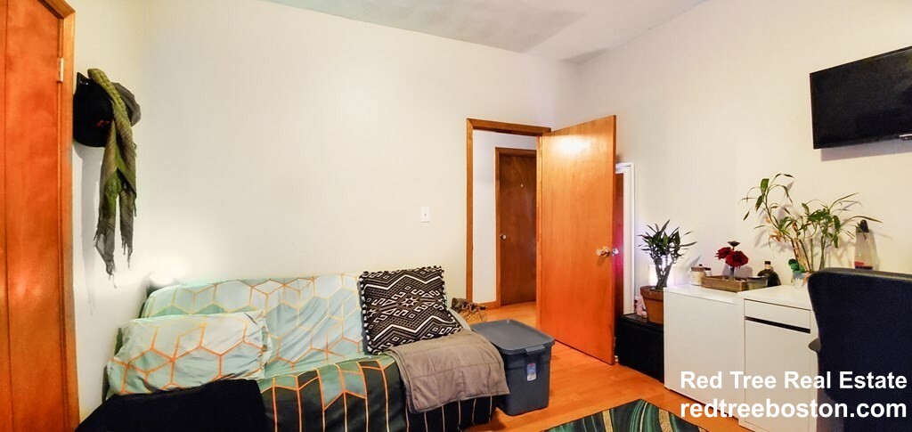 3 bed, 2 bath apartment for rent at 469 Windsor St Unit 1, East Cambridge — photo 26 of 39