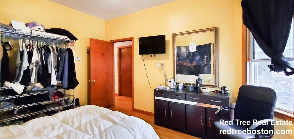 3 bed, 2 bath apartment for rent at 469 Windsor St Unit 1, East Cambridge — photo 28 of 39