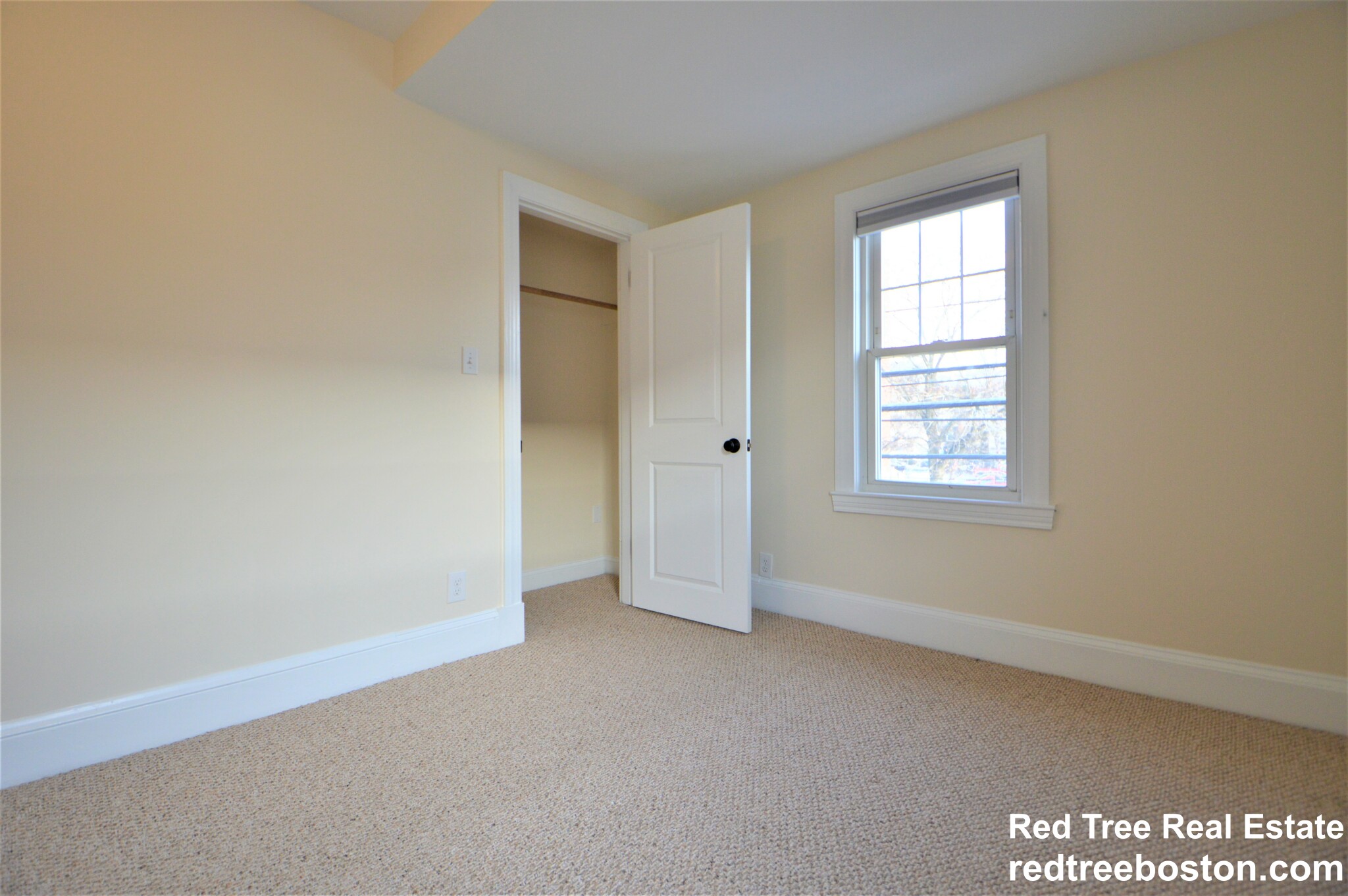 3 bed, 1 bath apartment for rent at 40 Waverley Ave Unit 2, Watertown — photo 12 of 19