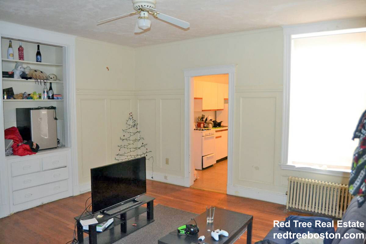1 bed, 1 bath apartment for rent at 1124 Commonwealth Ave Unit 3A, Allston — photo 2 of 8