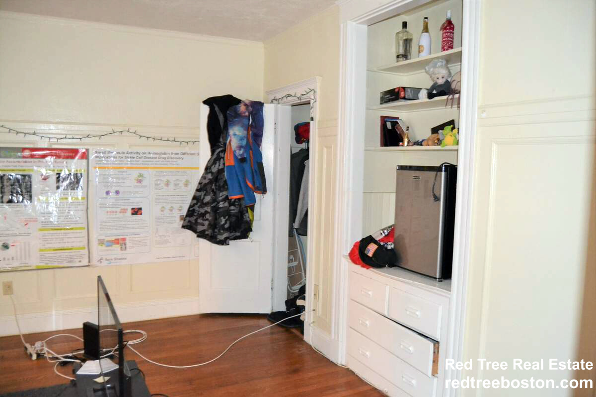 1 bed, 1 bath apartment for rent at 1124 Commonwealth Ave Unit 3A, Allston — photo 5 of 8