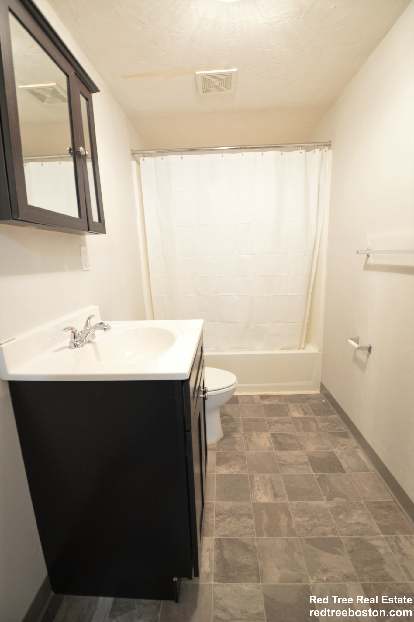 21 Roseclair St, Dorchester