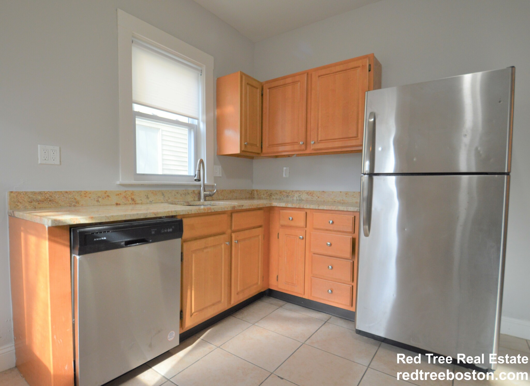 21 Roseclair St, Dorchester