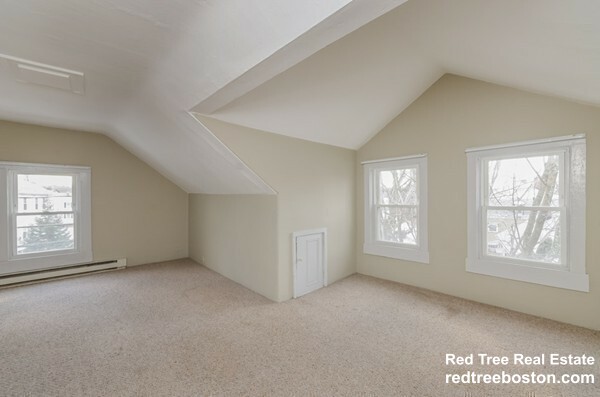 3 bed, 1 bath apartment for rent at 123 Fanueil St Unit 2, Brighton — photo 8 of 20