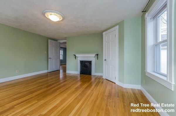 3 bed, 1 bath apartment for rent at 123 Fanueil St Unit 2, Brighton — photo 14 of 20