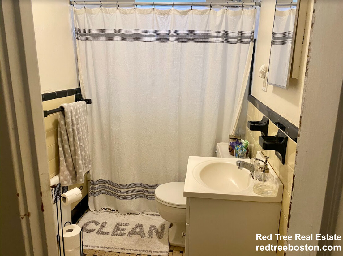 2 bed, 1 bath apartment for rent at 24 Brock St Unit 1, Brighton — photo 7 of 10