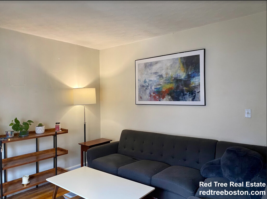 2 bed, 1 bath apartment for rent at 24 Brock St Unit 1, Brighton — photo 2 of 10