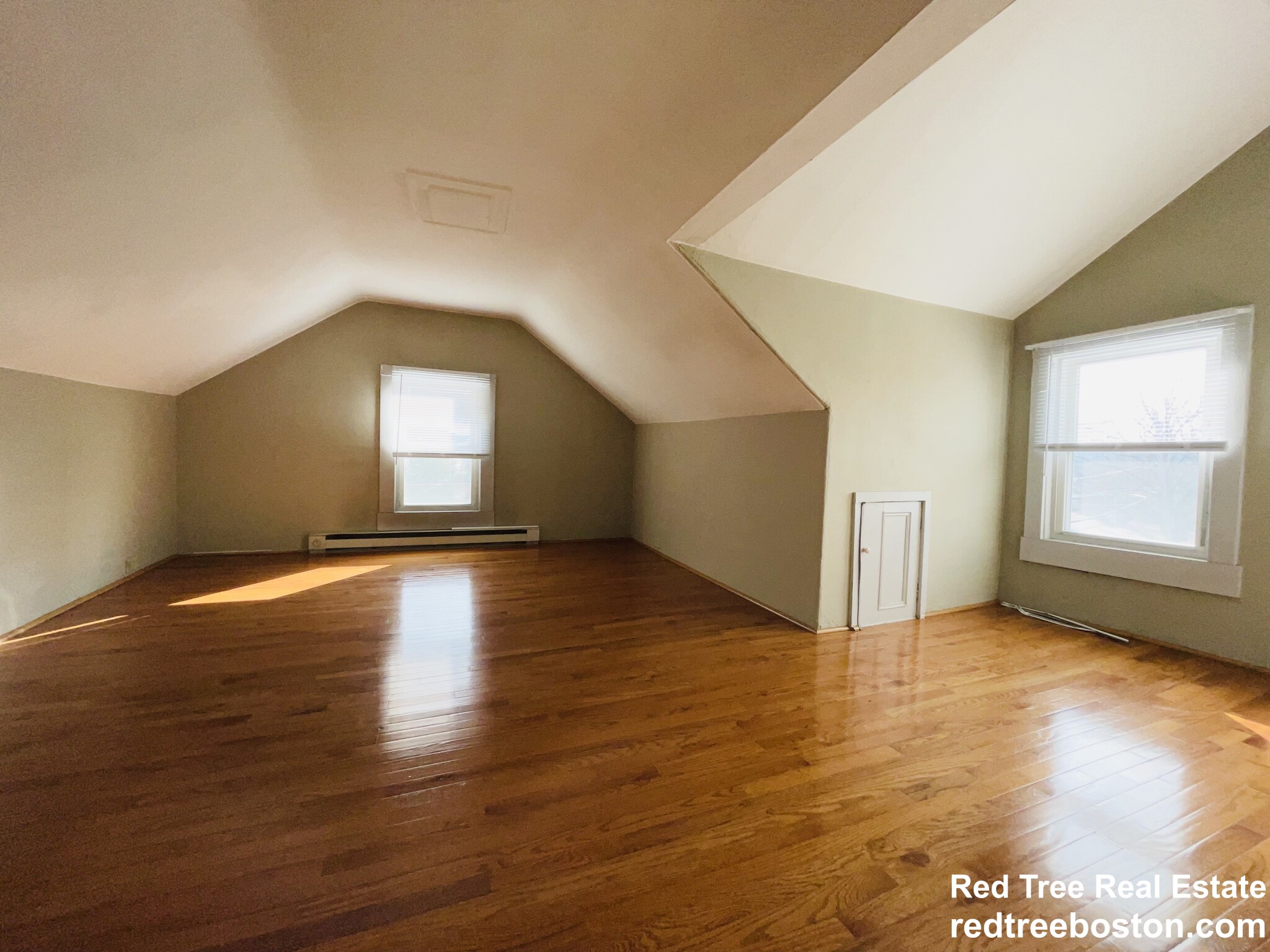 3 bed, 1 bath apartment for rent at 123 Fanueil St Unit 2, Brighton — photo 12 of 19