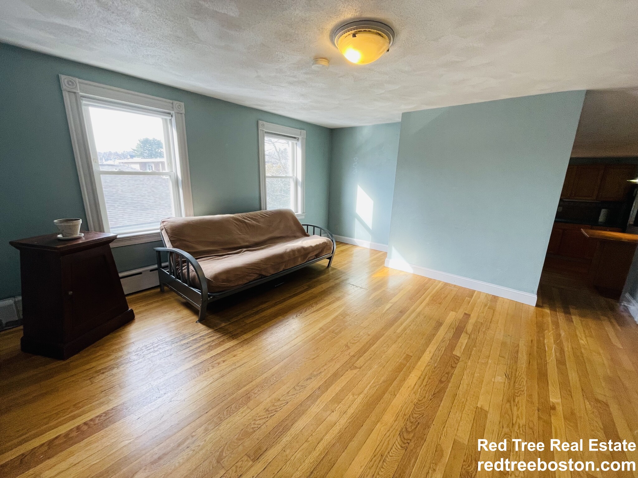 3 bed, 1 bath apartment for rent at 123 Fanueil St Unit 2, Brighton — photo 15 of 19