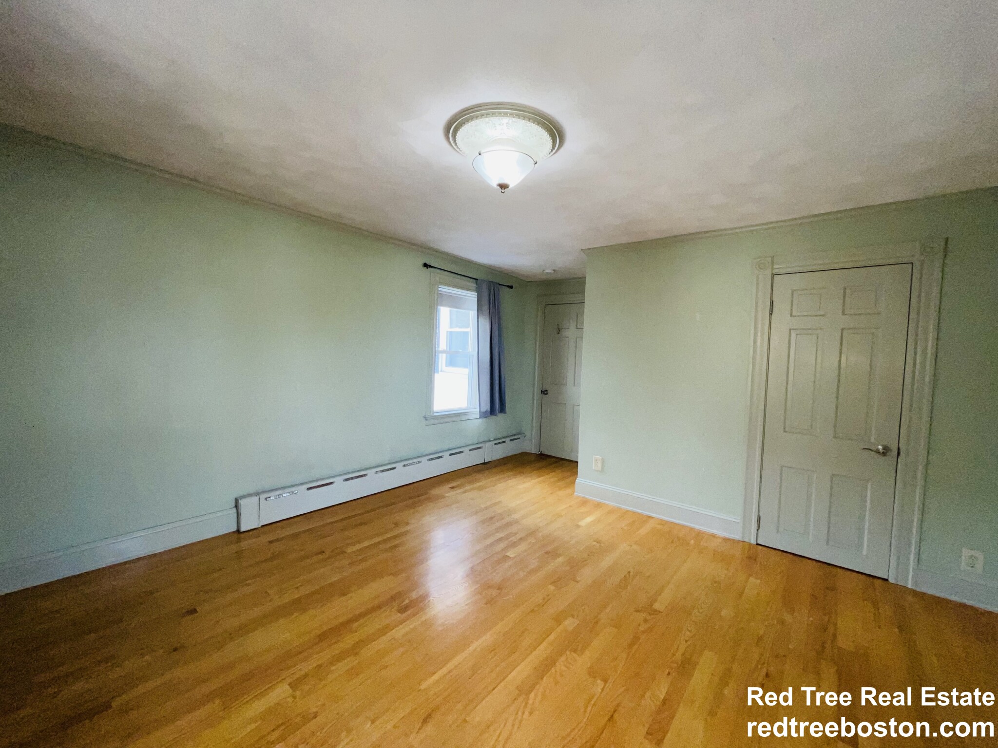 3 bed, 1 bath apartment for rent at 123 Fanueil St Unit 2, Brighton — photo 7 of 19