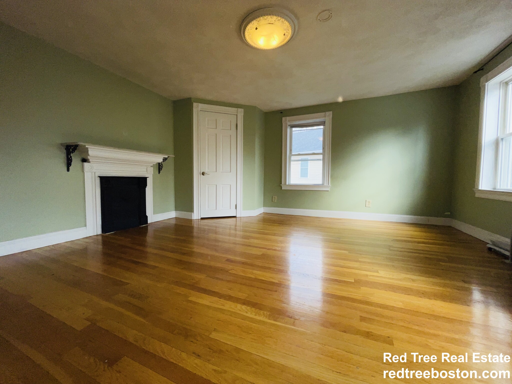 3 bed, 1 bath apartment for rent at 123 Fanueil St Unit 2, Brighton — photo 5 of 19