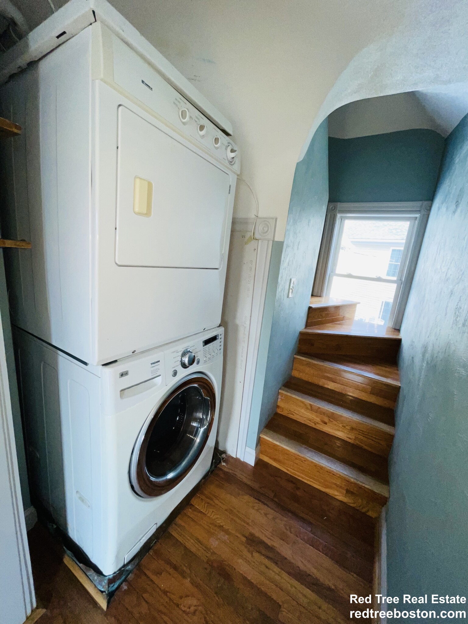 3 bed, 1 bath apartment for rent at 123 Fanueil St Unit 2, Brighton — photo 9 of 19