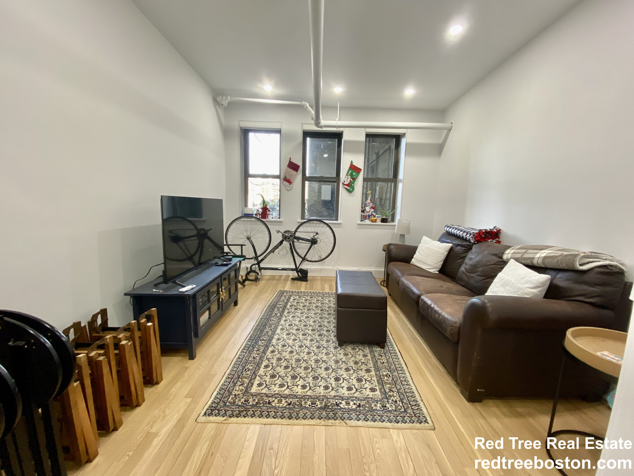 1662 Commonwealth Ave, Brighton