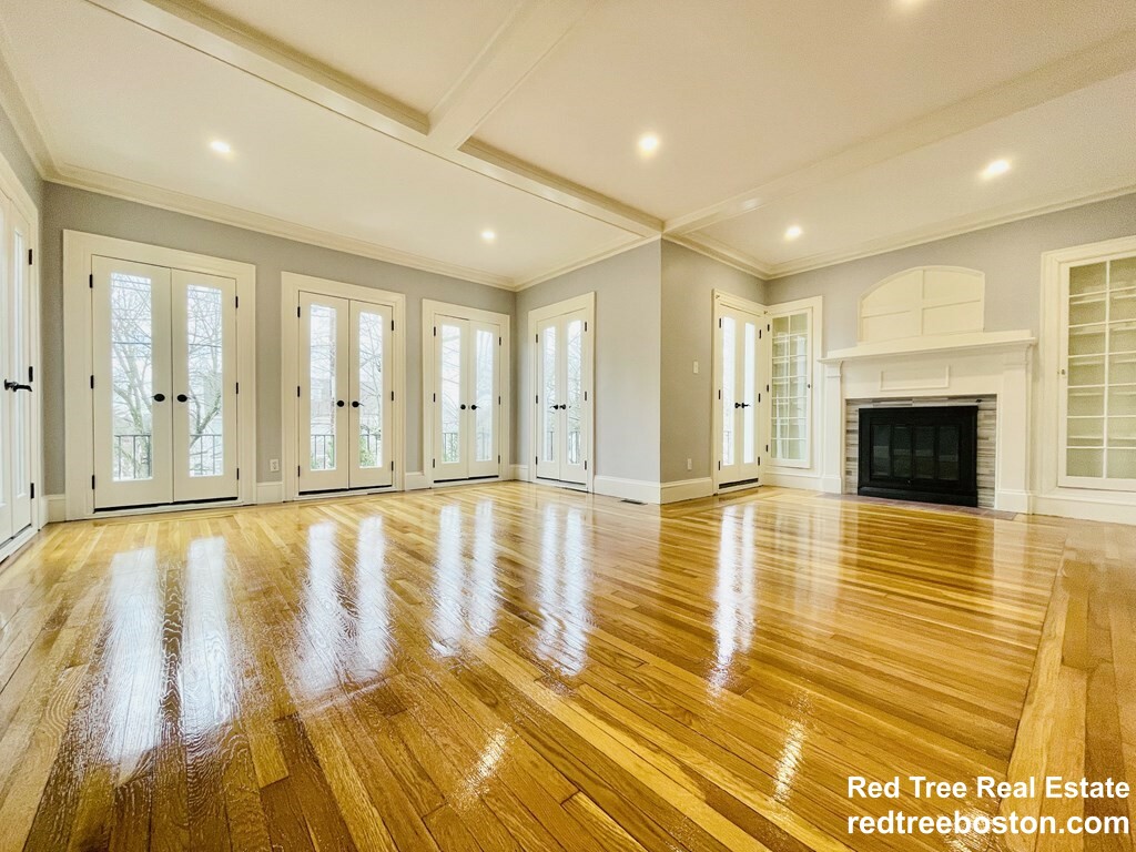 5 bed, 4+ bath apartment for rent at 28 Wolcott Rd Unit 0, Chestnut Hill — photo 1 of 39