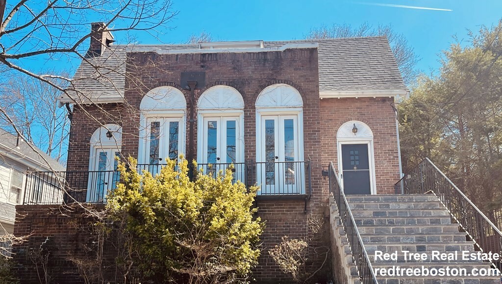5 bed, 4+ bath apartment for rent at 28 Wolcott Rd Unit 0, Chestnut Hill — photo 37 of 39