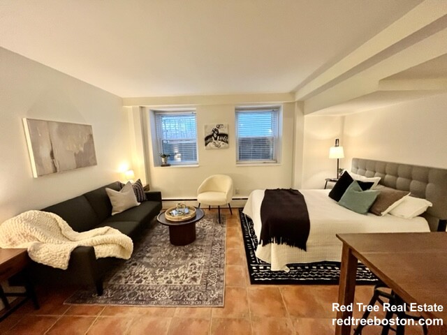 1800 Massachusetts Ave, Neighborhood Nine