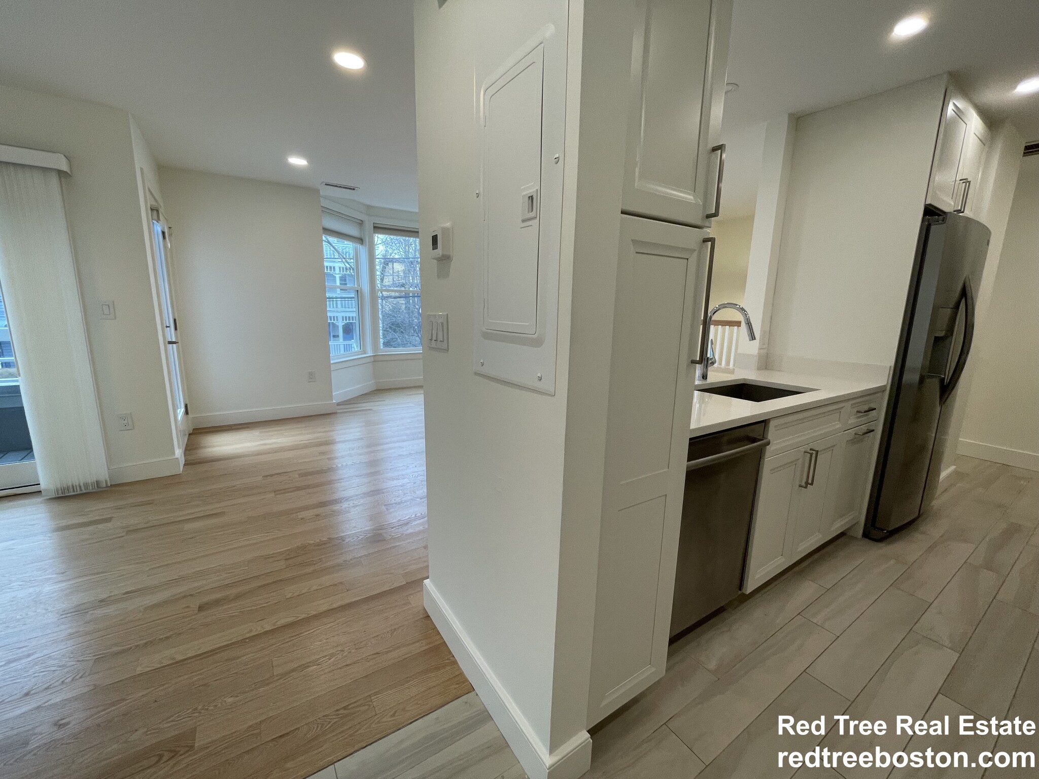 3 bed, 2.5 bath apartment for rent at 284 Sidney St, Cambridgeport — photo 6 of 26