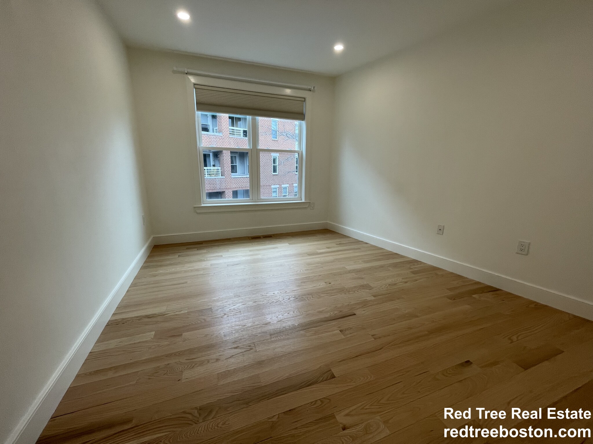 3 bed, 2.5 bath apartment for rent at 284 Sidney St, Cambridgeport — photo 18 of 26