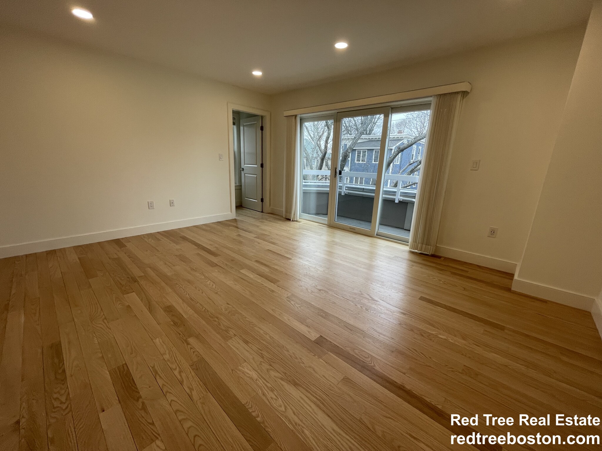 3 bed, 2.5 bath apartment for rent at 284 Sidney St, Cambridgeport — photo 24 of 26