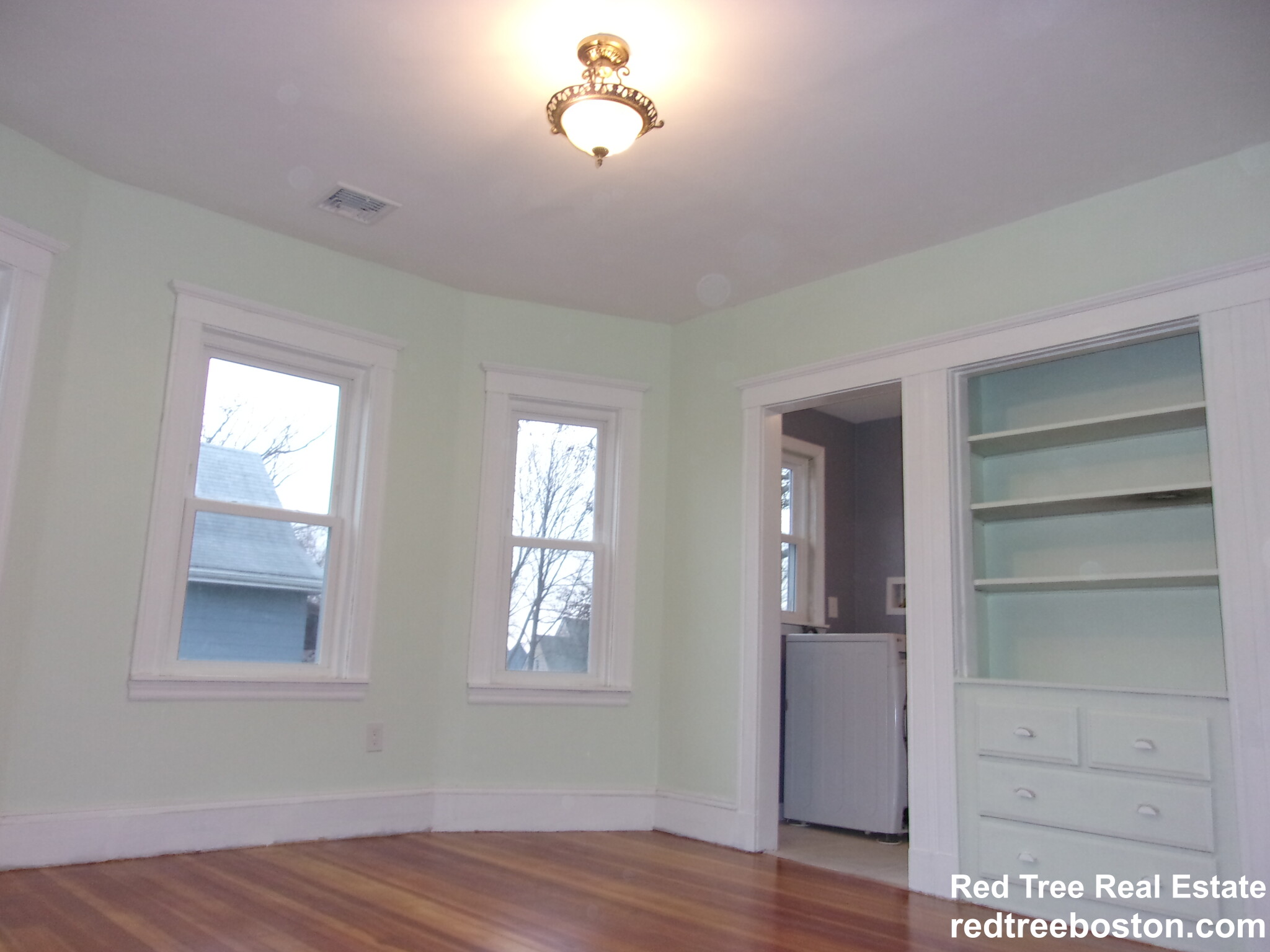 12 Melton Rd, Brighton