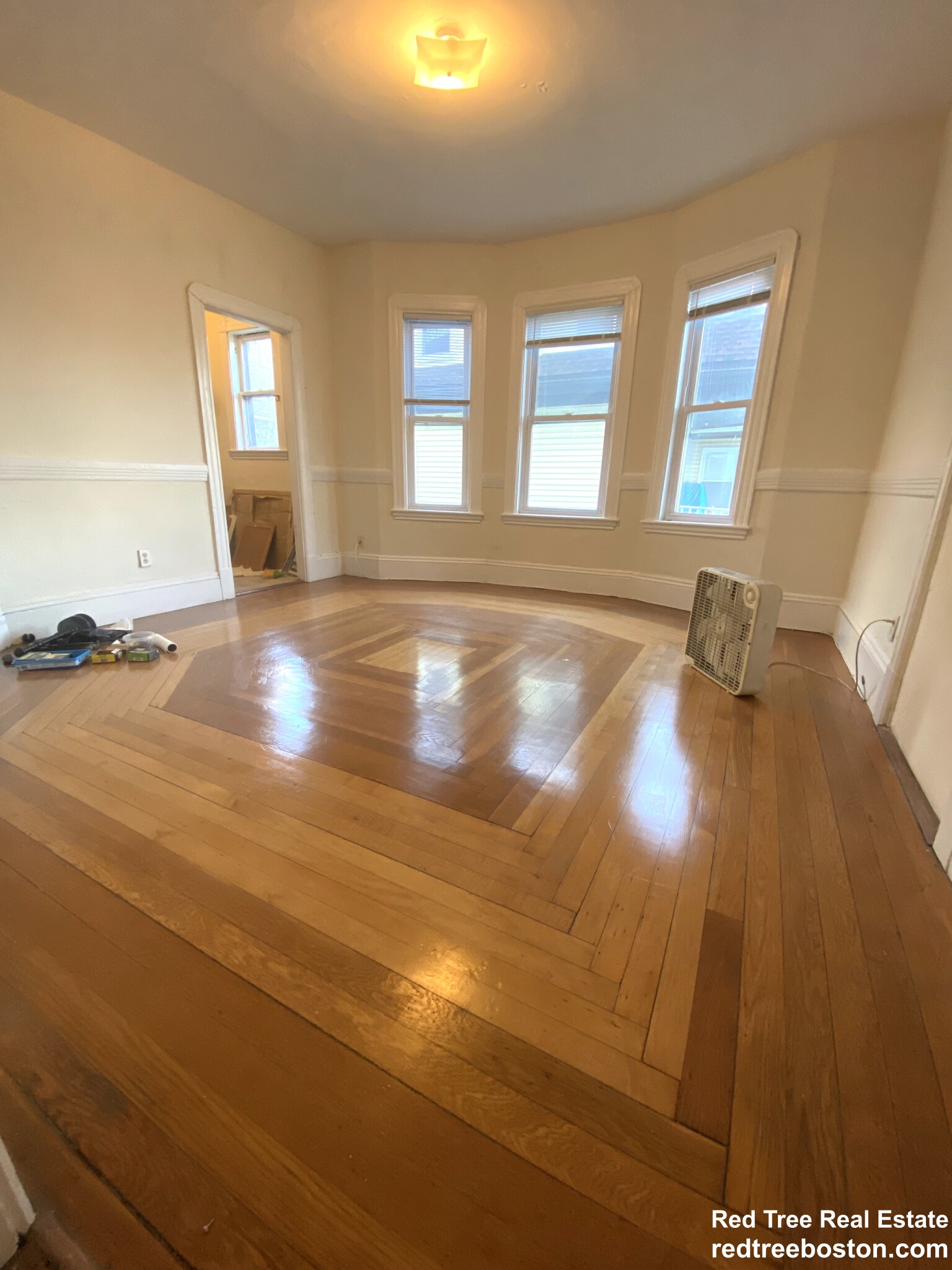 3 bed, 1 bath apartment for rent at 539 Washington St Unit 2, Brighton — photo 6 of 12