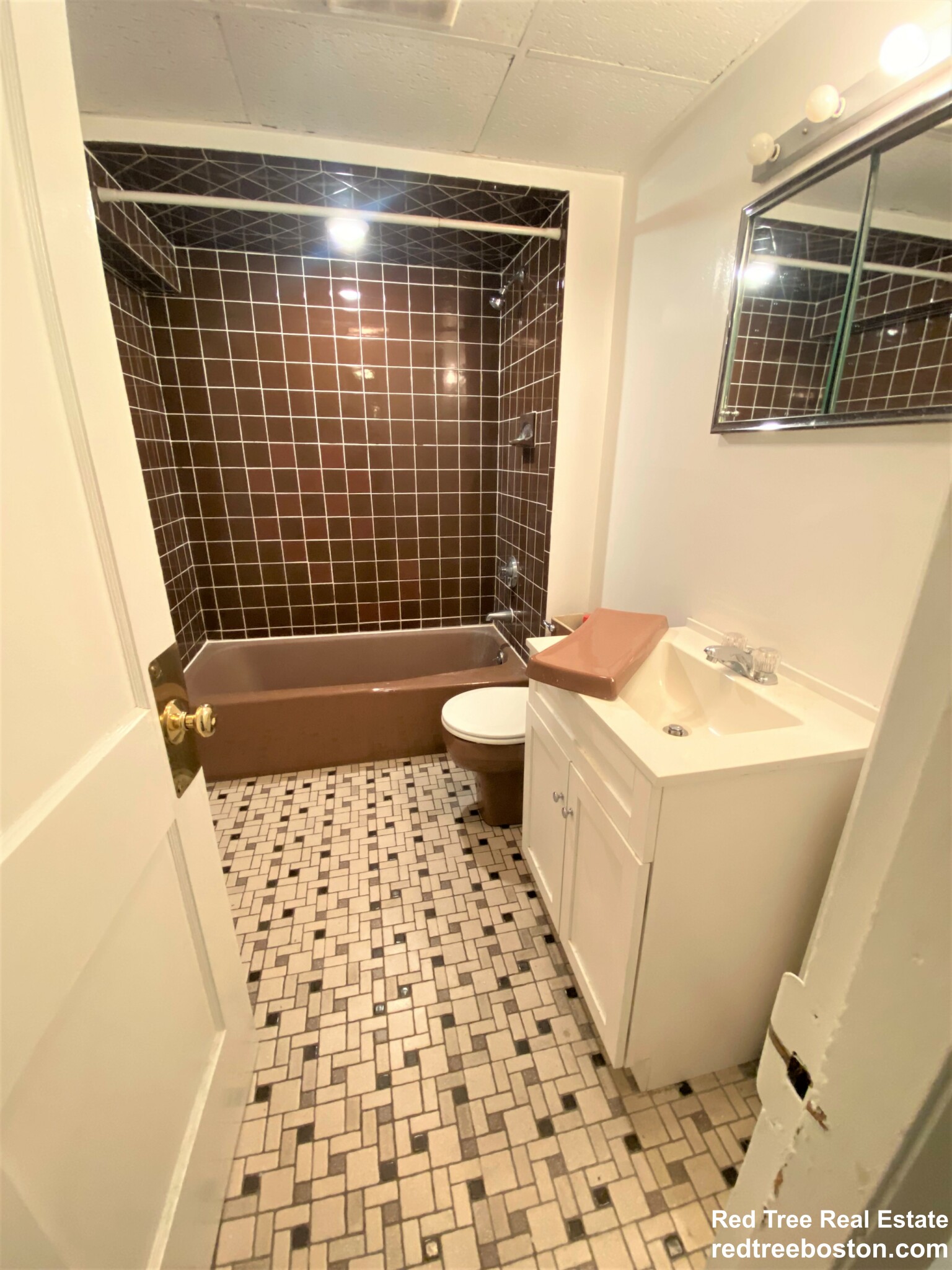 3 bed, 2 bath apartment for rent at 116 Warren St Unit B, Brighton — photo 7 of 14