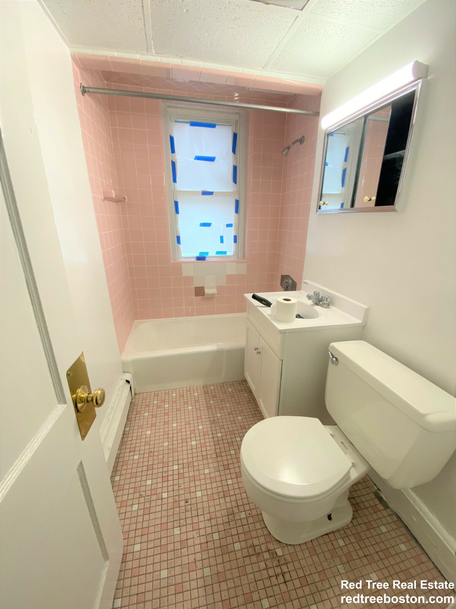 3 bed, 2 bath apartment for rent at 116 Warren St Unit B, Brighton — photo 2 of 14