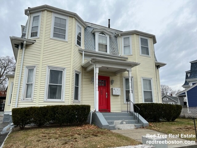 660 Main St, Melrose