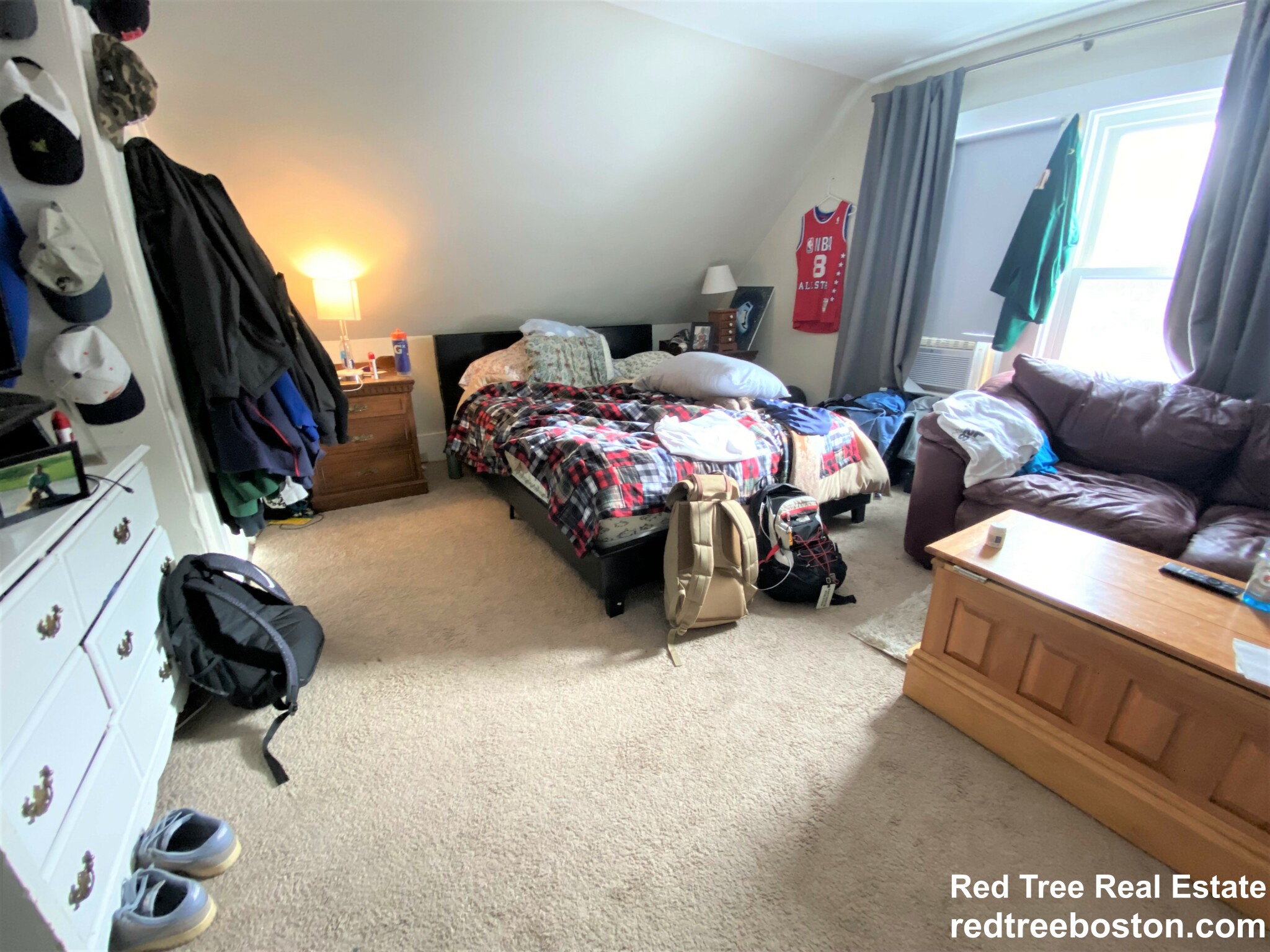 5 bed, 2 bath apartment for rent at 4 Barstow St Unit 1, Allston — photo 18 of 22