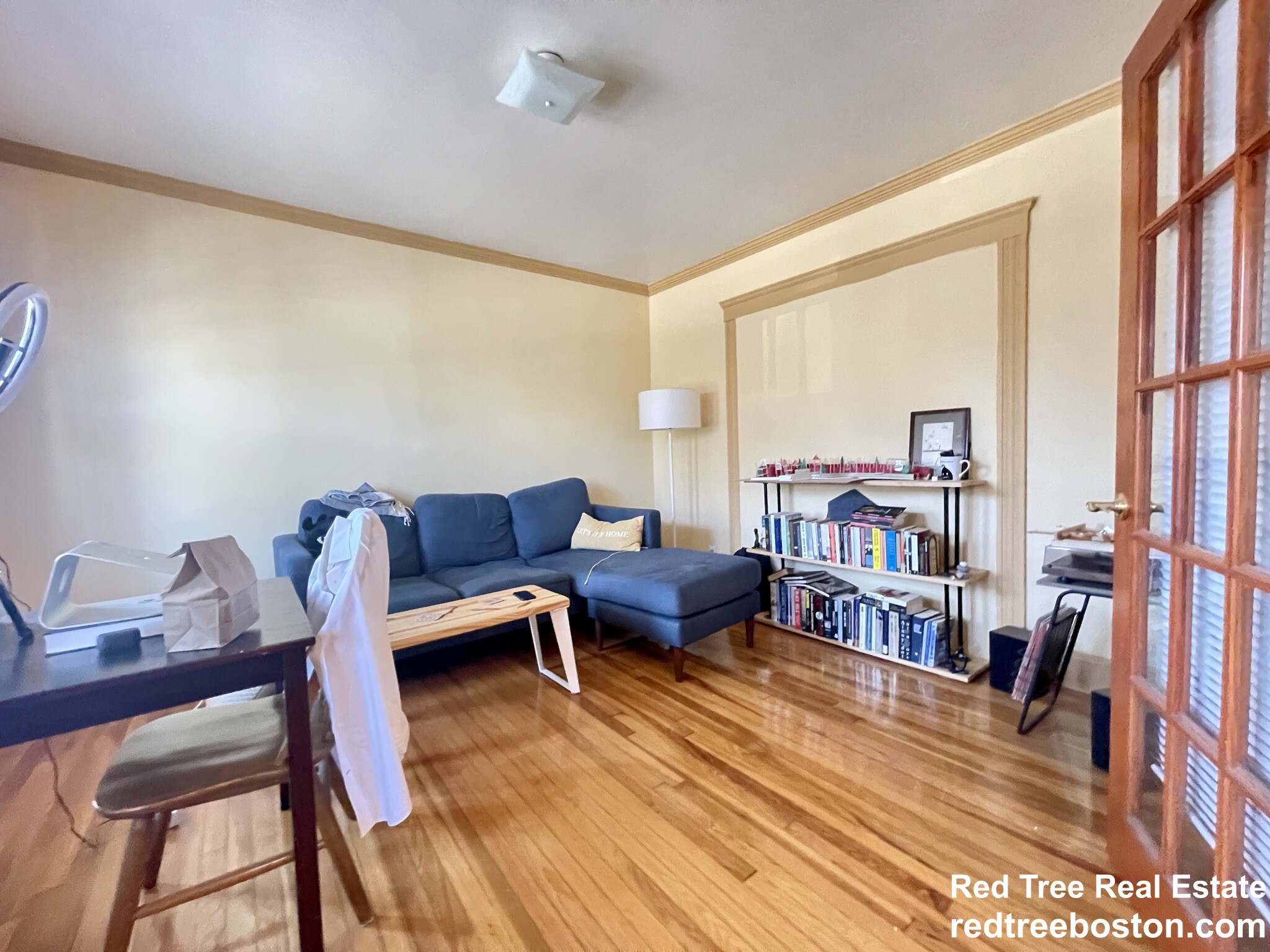 2 bed, 1 bath apartment for rent at 221 North Harvard St Unit 1, Allston — photo 2 of 13