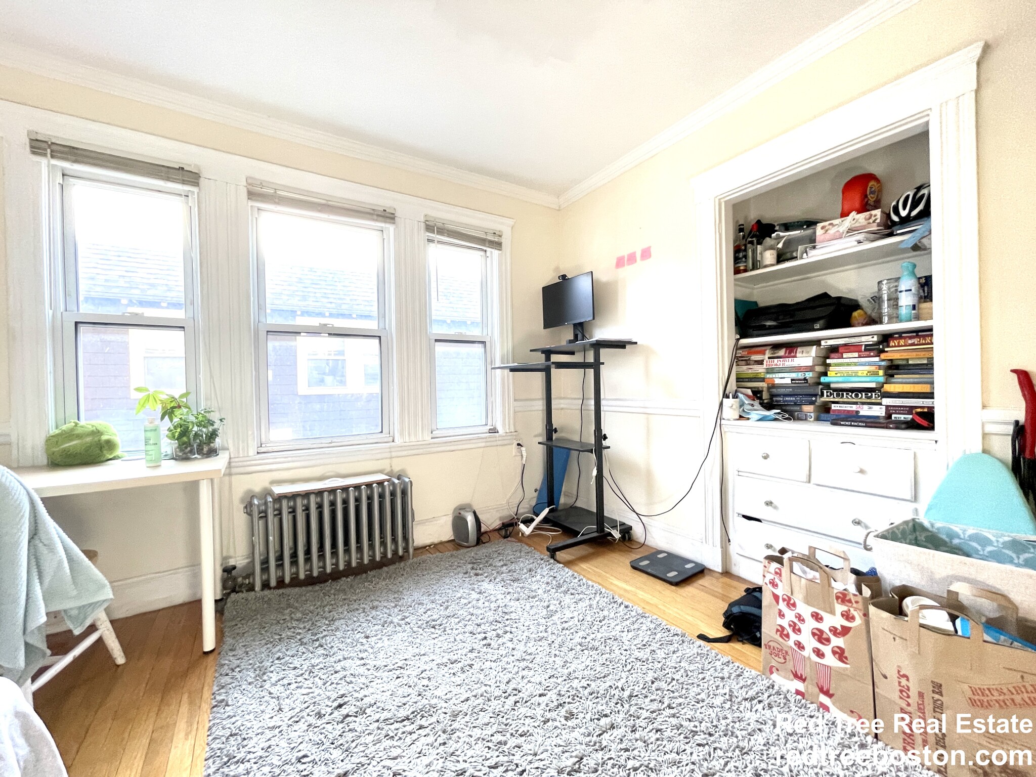 221 North Harvard St, Allston