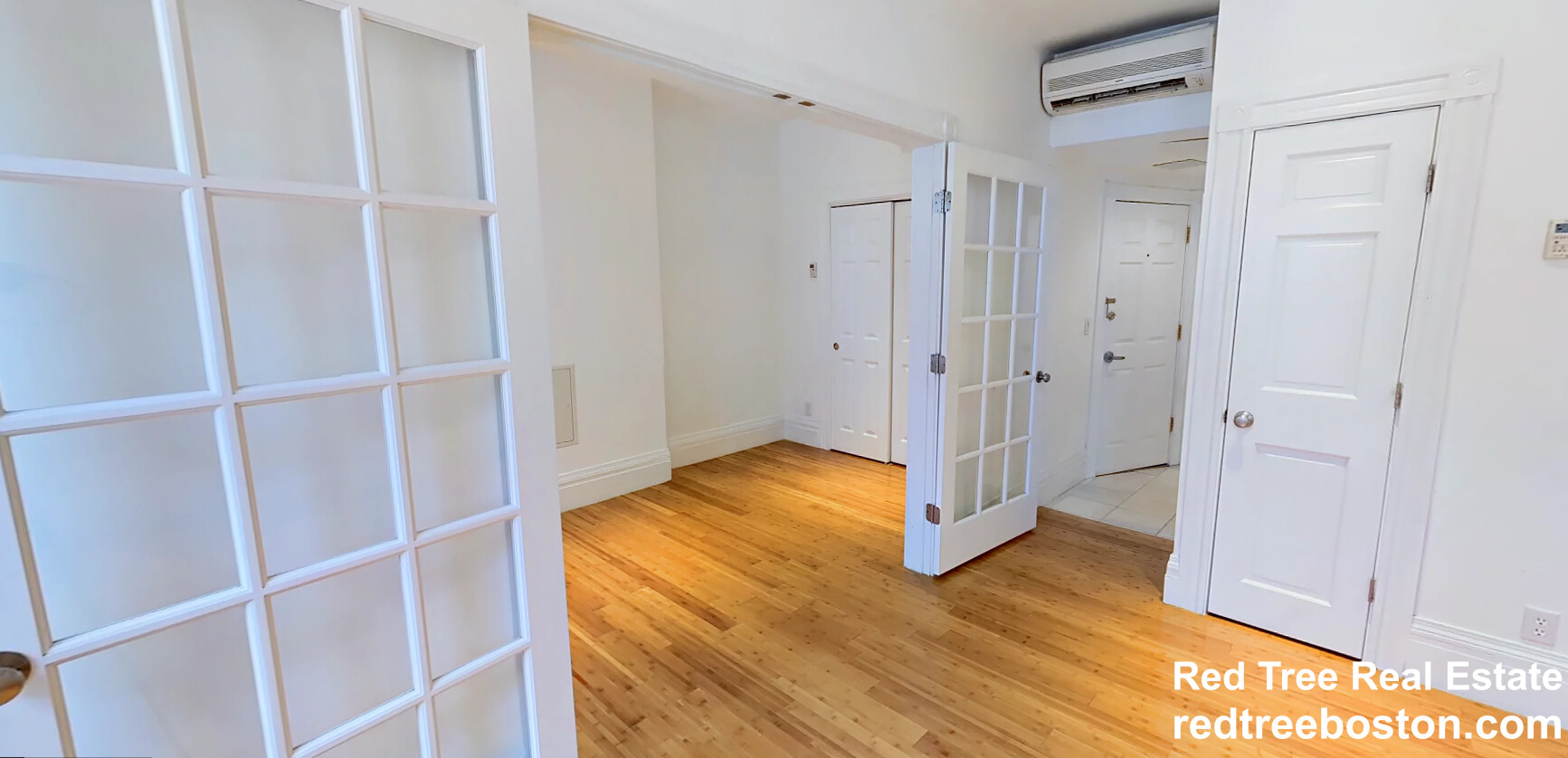 254 Newbury St, Back Bay