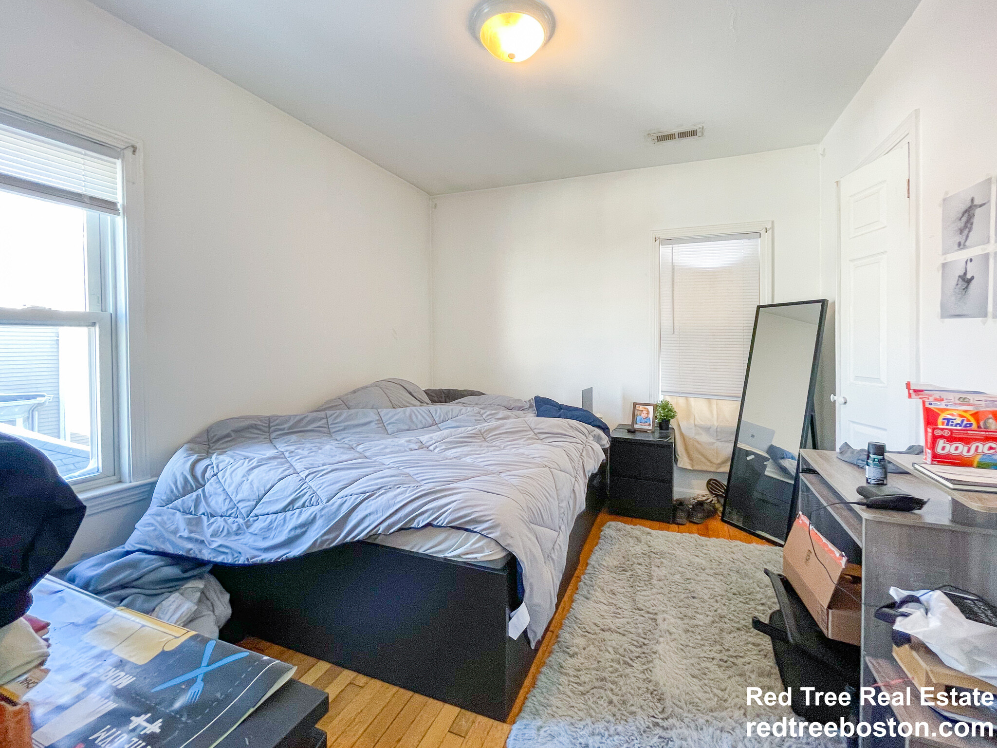 28 Linden St, Allston