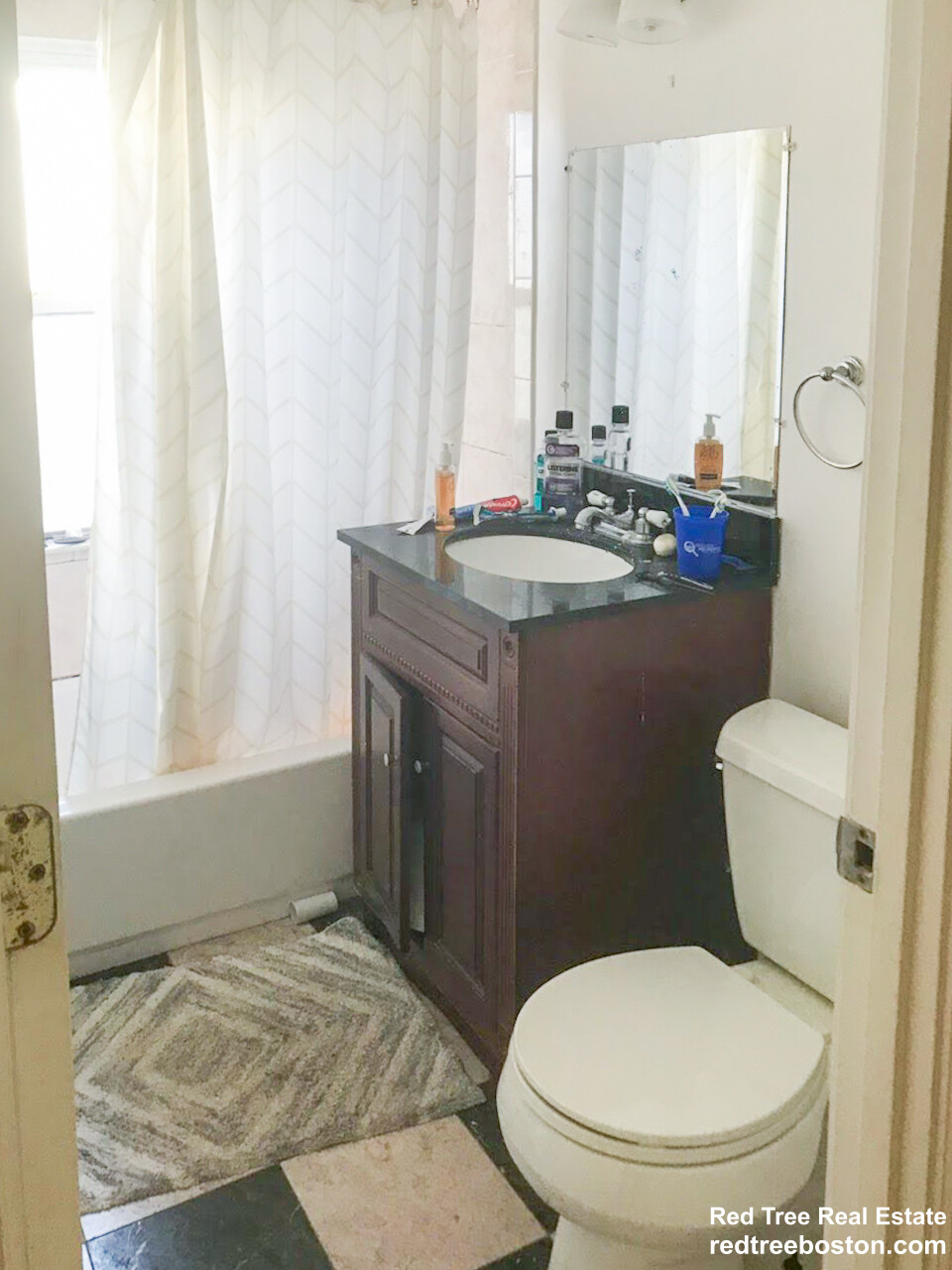 28 Linden St, Allston