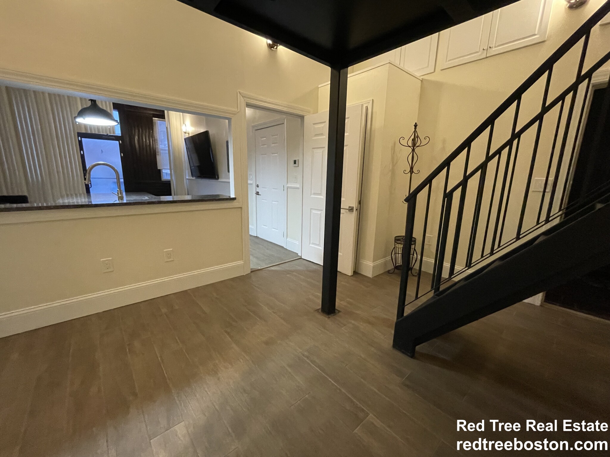 25 Saint Mary's Ct, Coolidge Corner