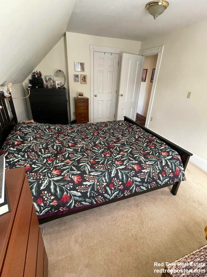 2 bed, 1 bath apartment for rent at 5 Wenham St Unit 2, Jamaica Plain — photo 23 of 26