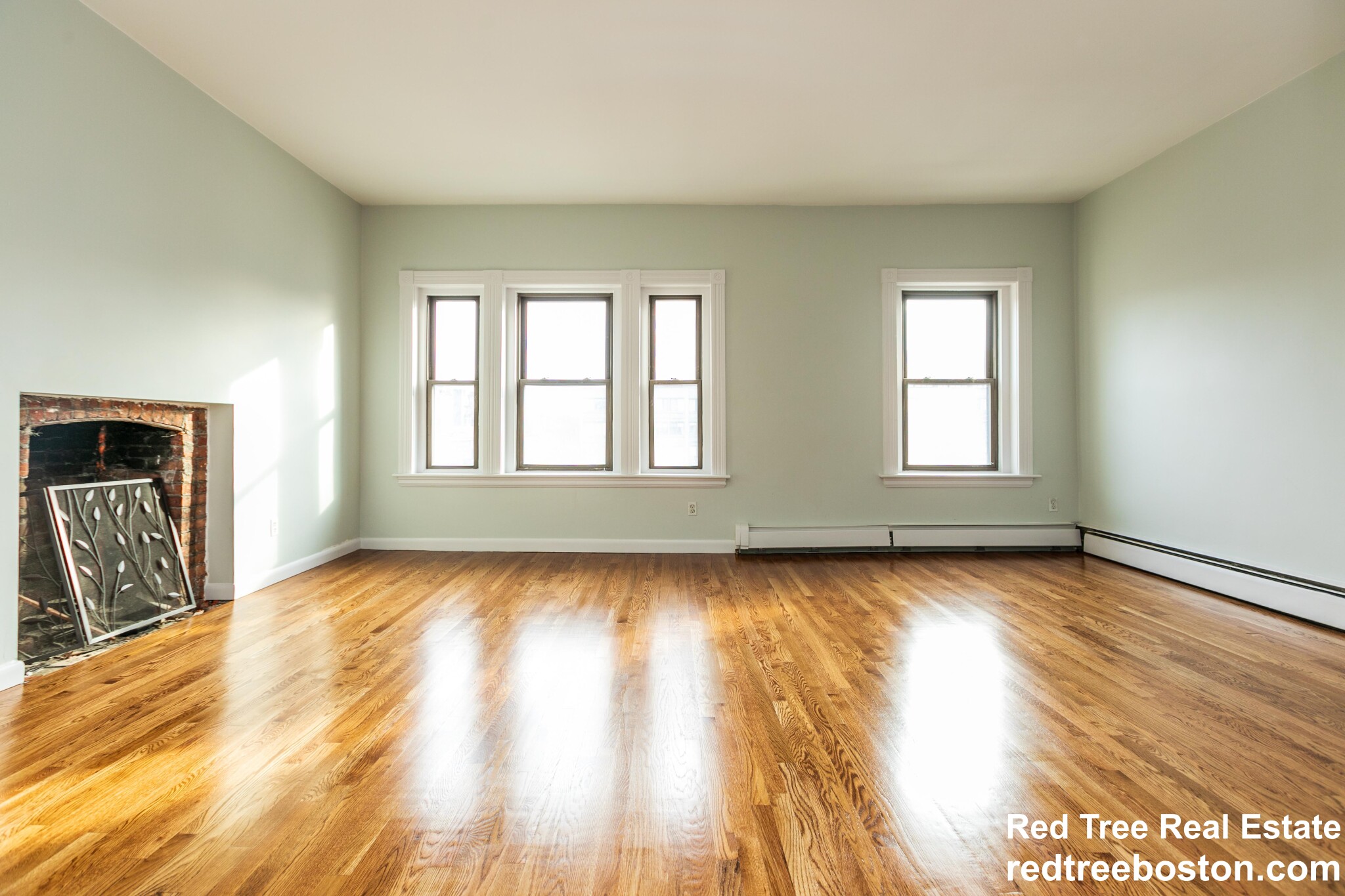 1728 Beacon St, Brookline