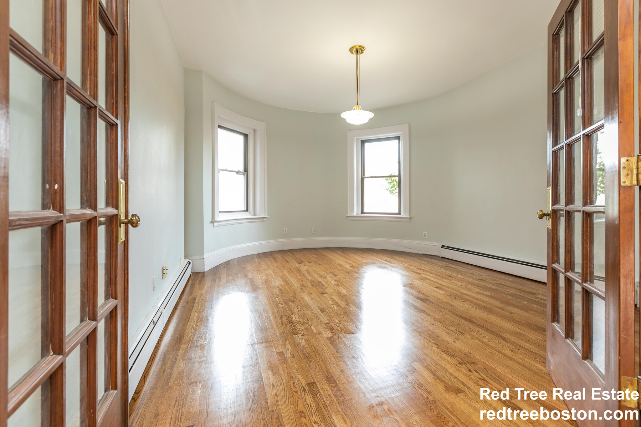1728 Beacon St, Brookline