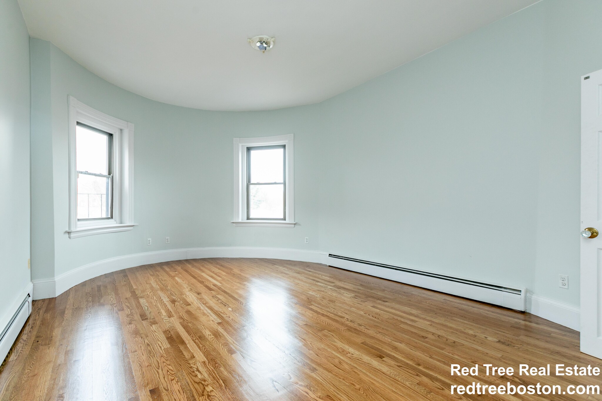 1728 Beacon St, Brookline