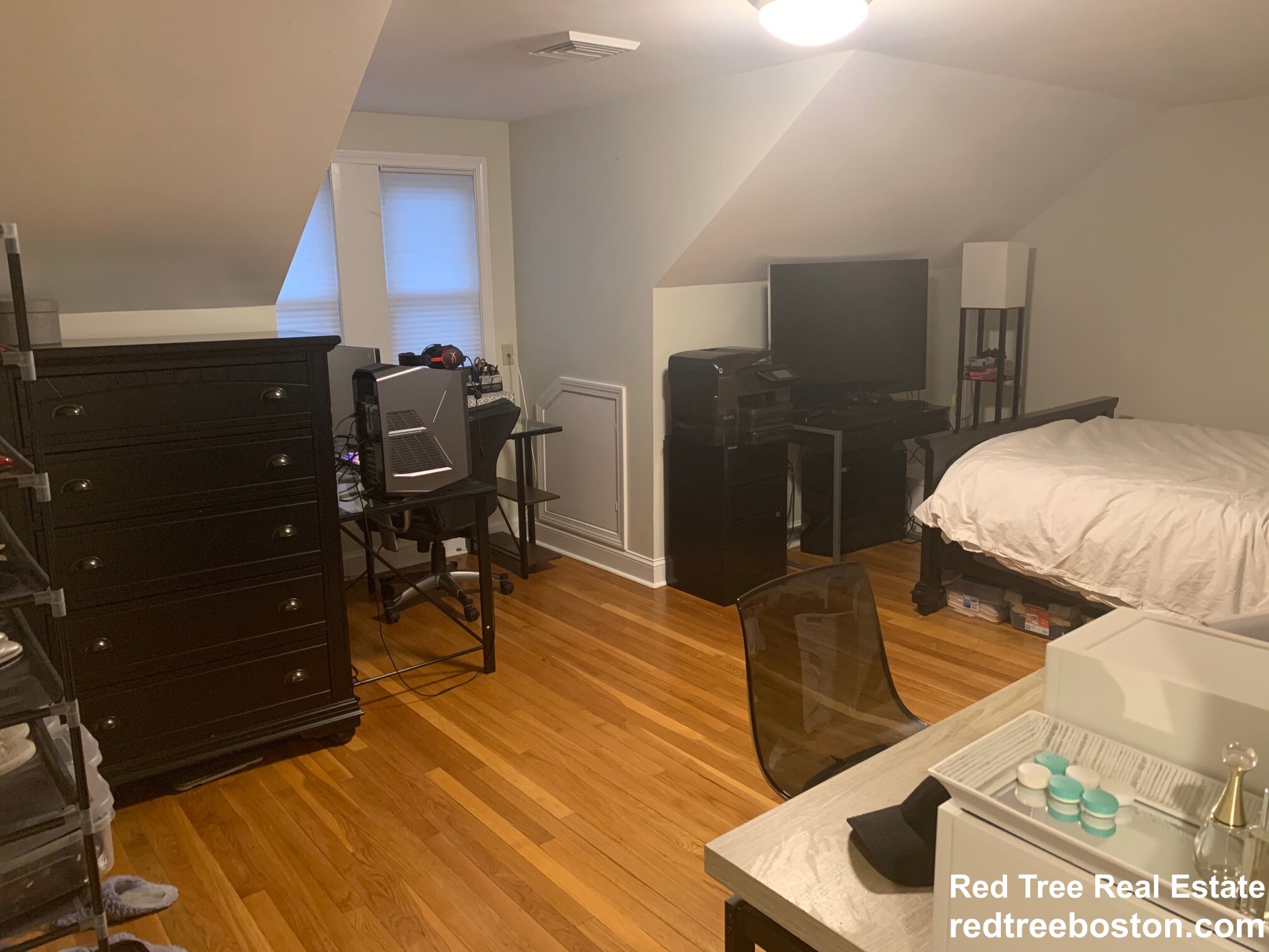 2 bed, 1 bath apartment for rent at 33 Pershing Rd Unit 3, Jamaica Plain — photo 8 of 10