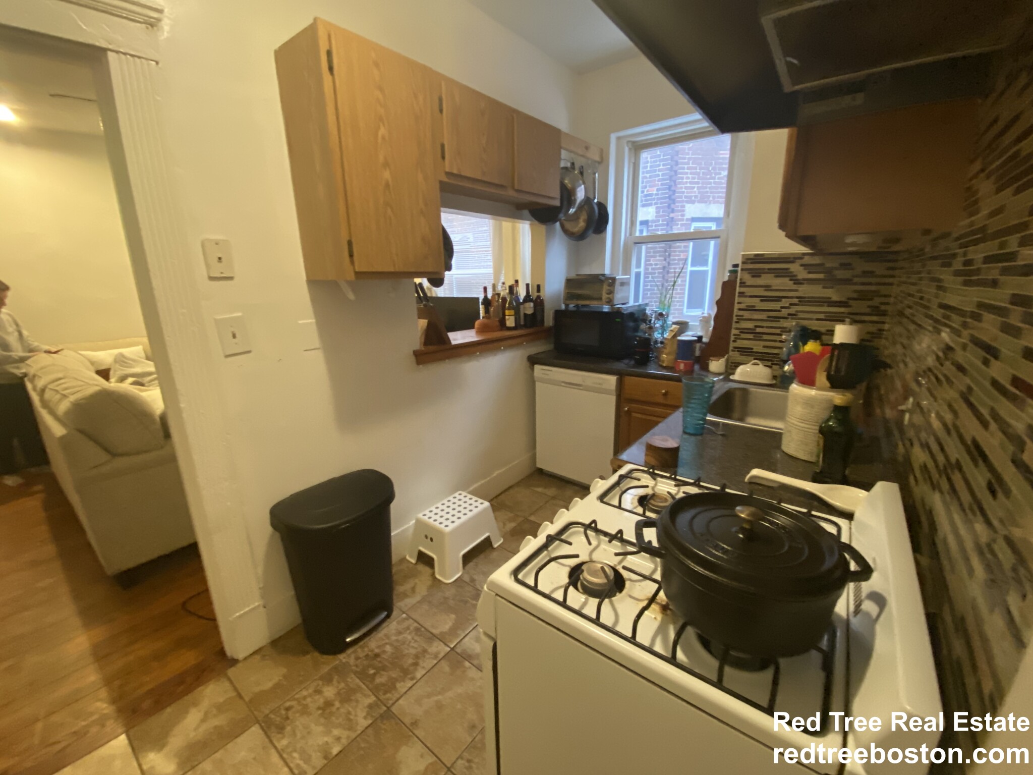 2 bed, 1 bath apartment for rent at 16 Royce Unit 7, Allston — photo 4 of 6