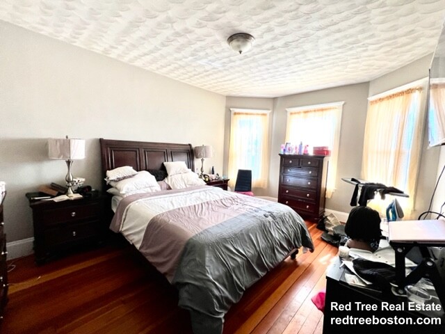 3 bed, 1 bath apartment for rent at 11 Kenberma Rd Unit 2, Dorchester