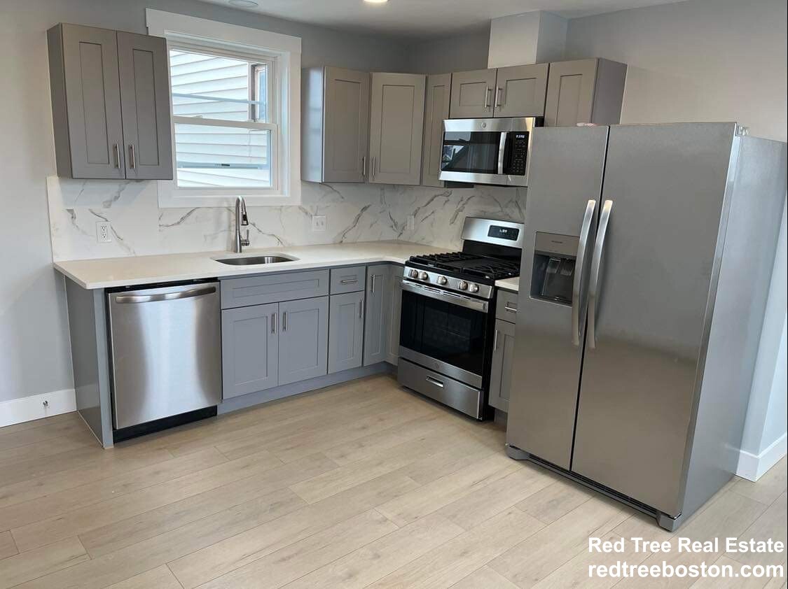 11 Pearl Ter, Somerville