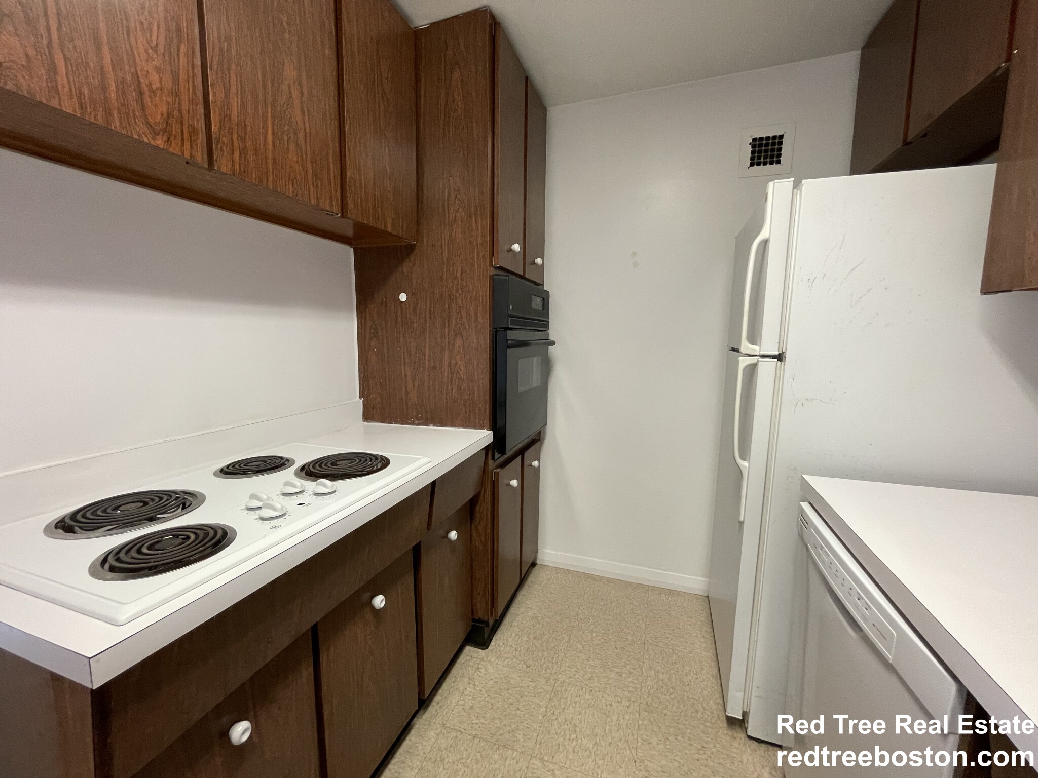 1 bed, 1 bath apartment for rent at 30 Gardner Rd Unit 3D, Brookline — photo 9 of 17