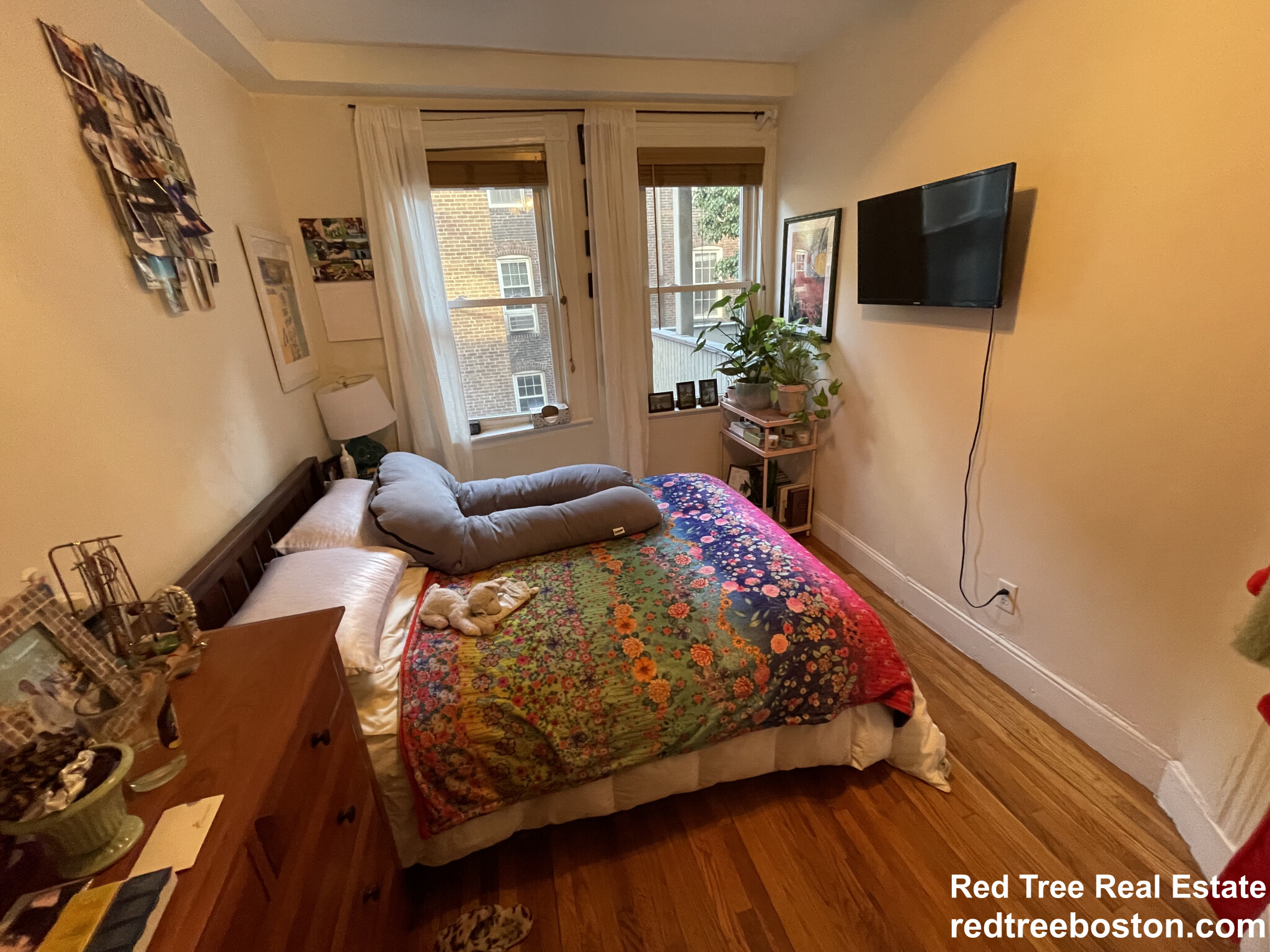 49 Saint Germain St, Back Bay